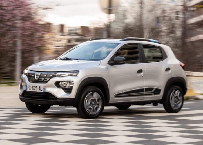 voiture électrique pas chère 2025