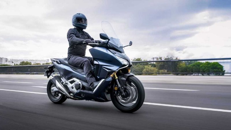 Quel permis pour maxi scooter