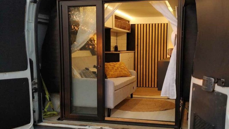 van avec un vancubic.